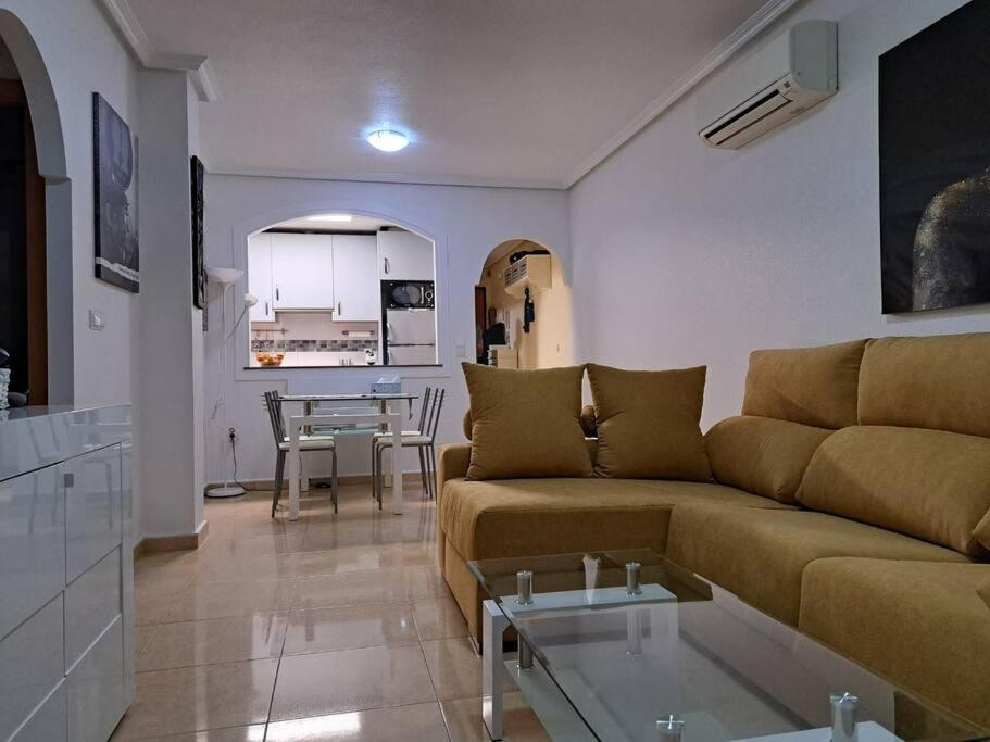 Apartament Julia De Lux Torrevieja Kültér fotó