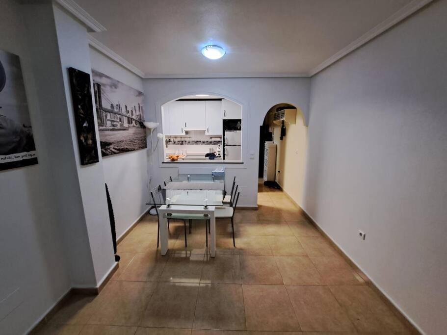 Apartament Julia De Lux Torrevieja Kültér fotó